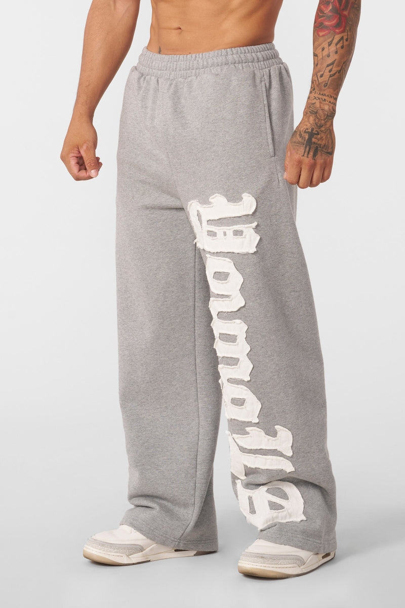 Pants con parche grande